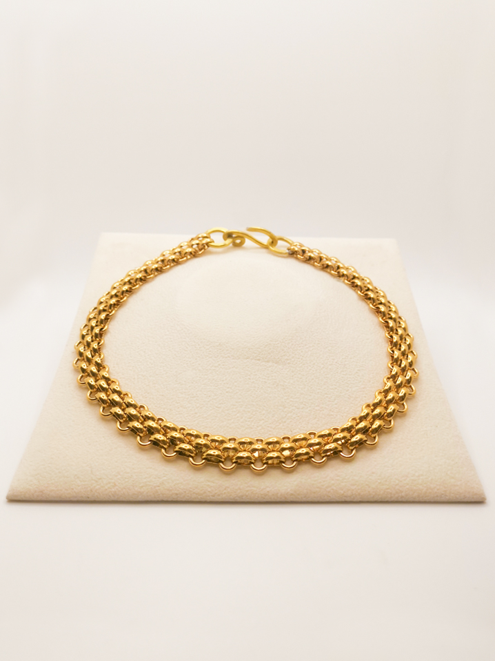 Arianne Choker exposition