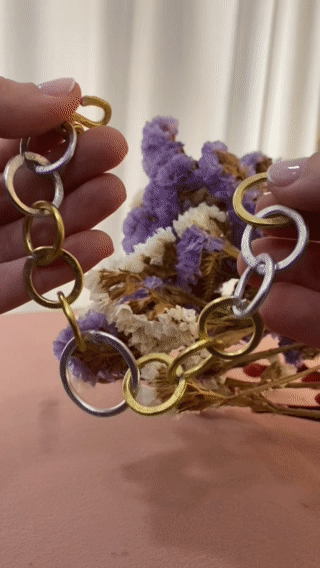 Egida Minimal Bracelet Mix Gif