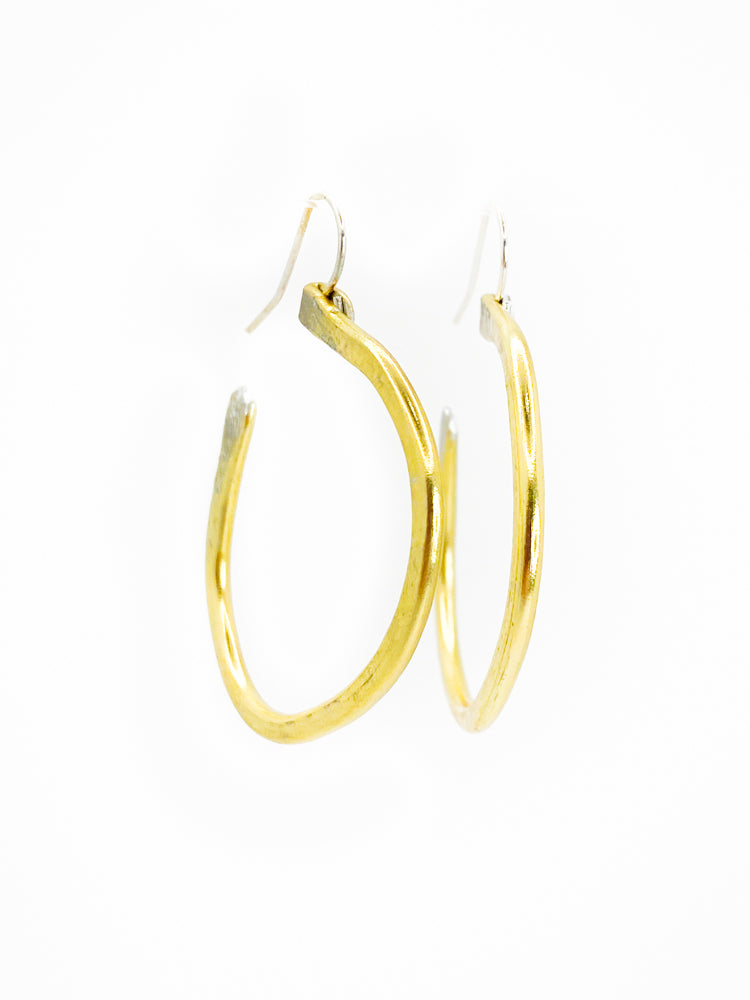 Essential Hoop Minimal Medium Gold
