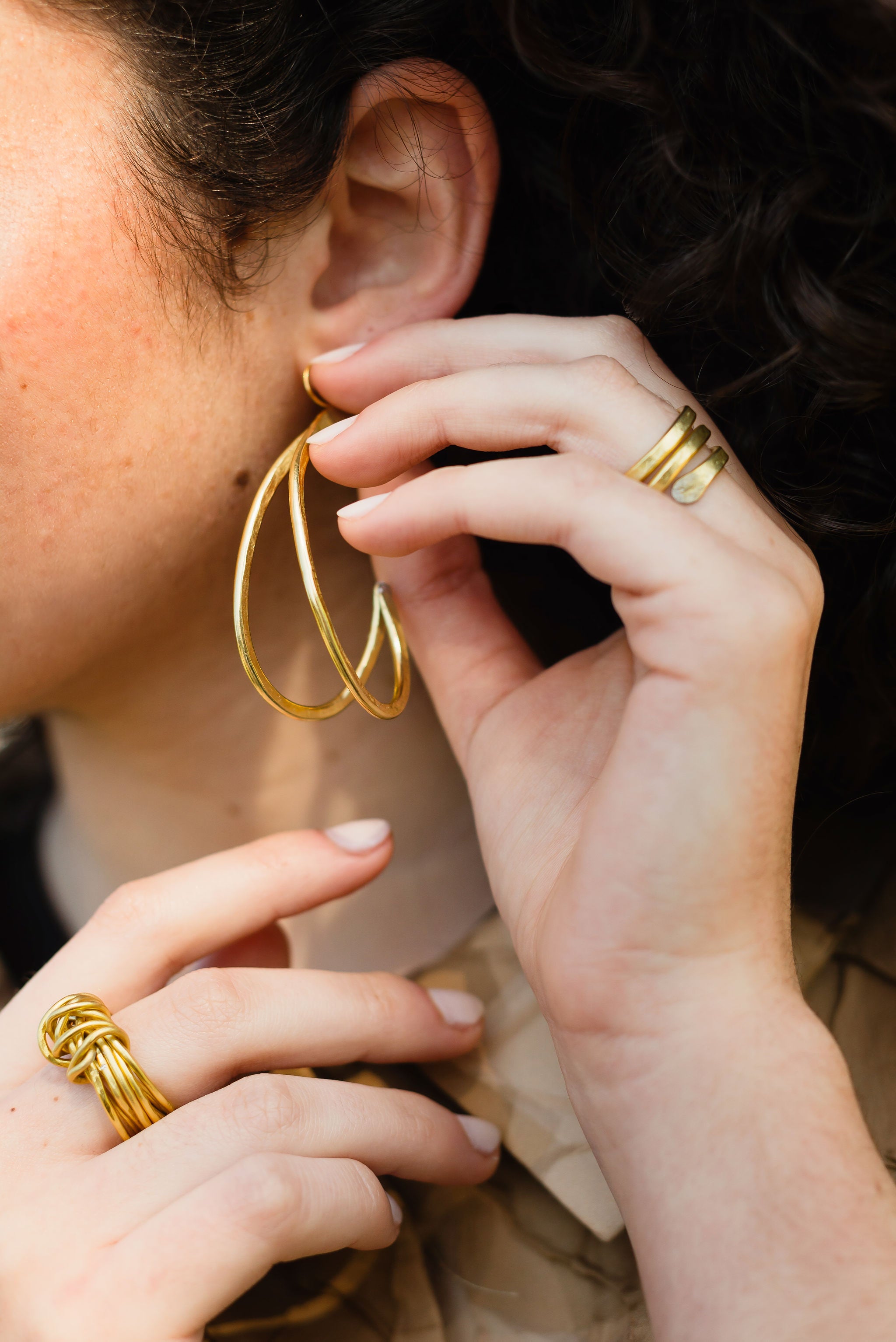 Heart Double Large Hoop and minimal rings