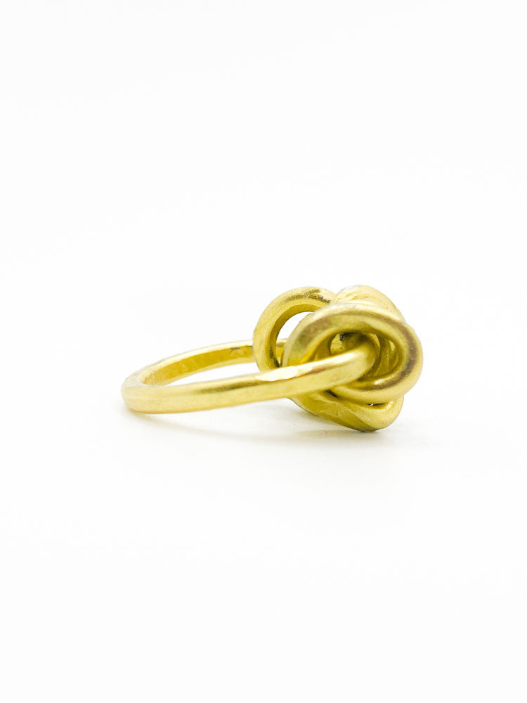 Lyra Ring side