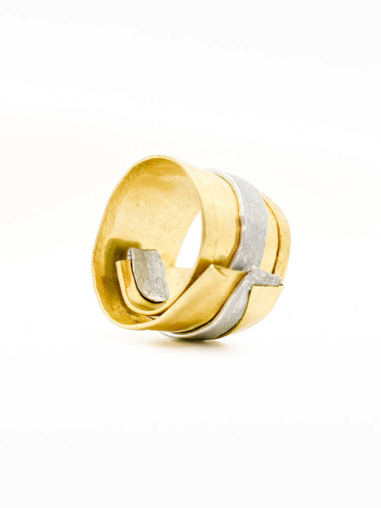 Solara Ring Side left