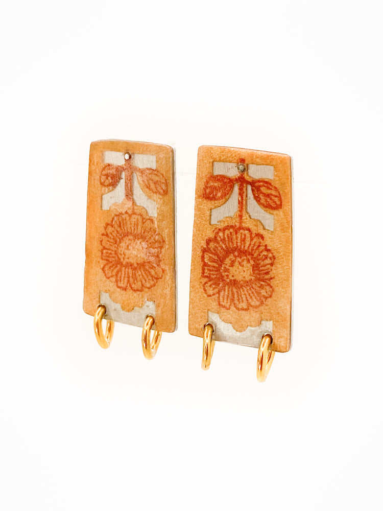 Aureva_Air_Medium_Earrings_floral_sandal_wood side