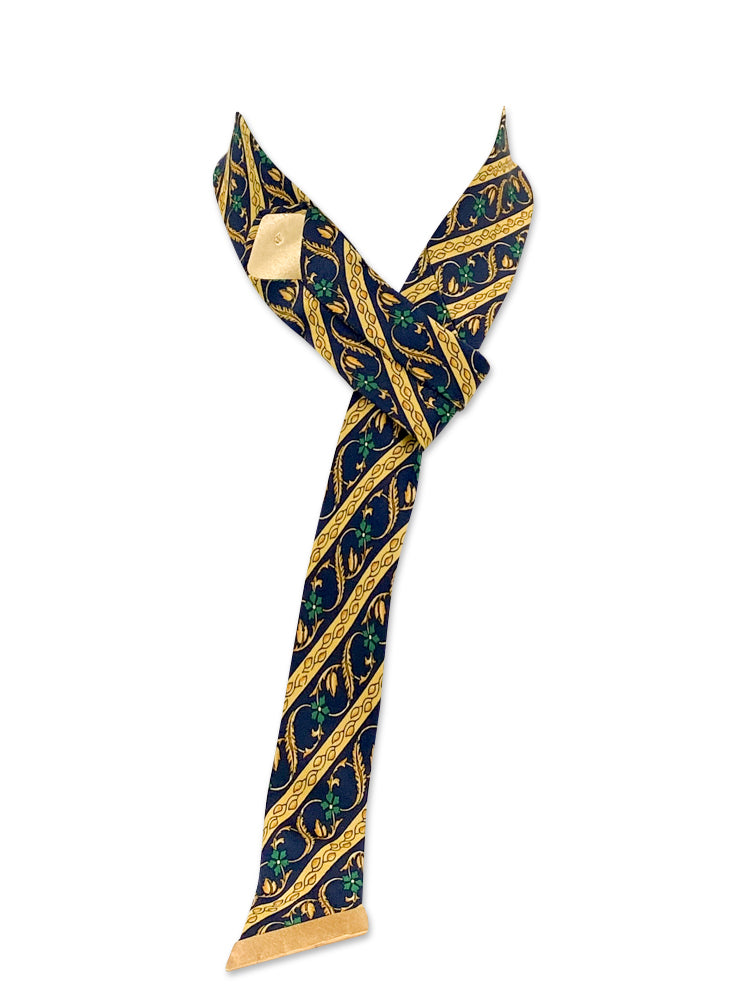Candle glow neckwear scarf 