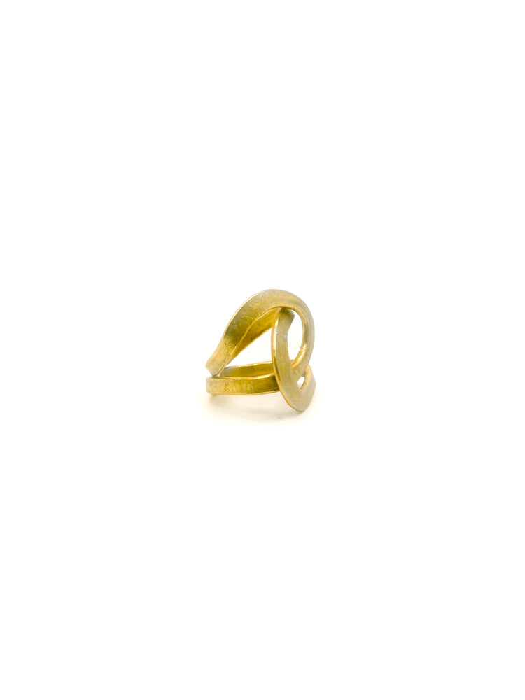 Cleo_Ring_side
