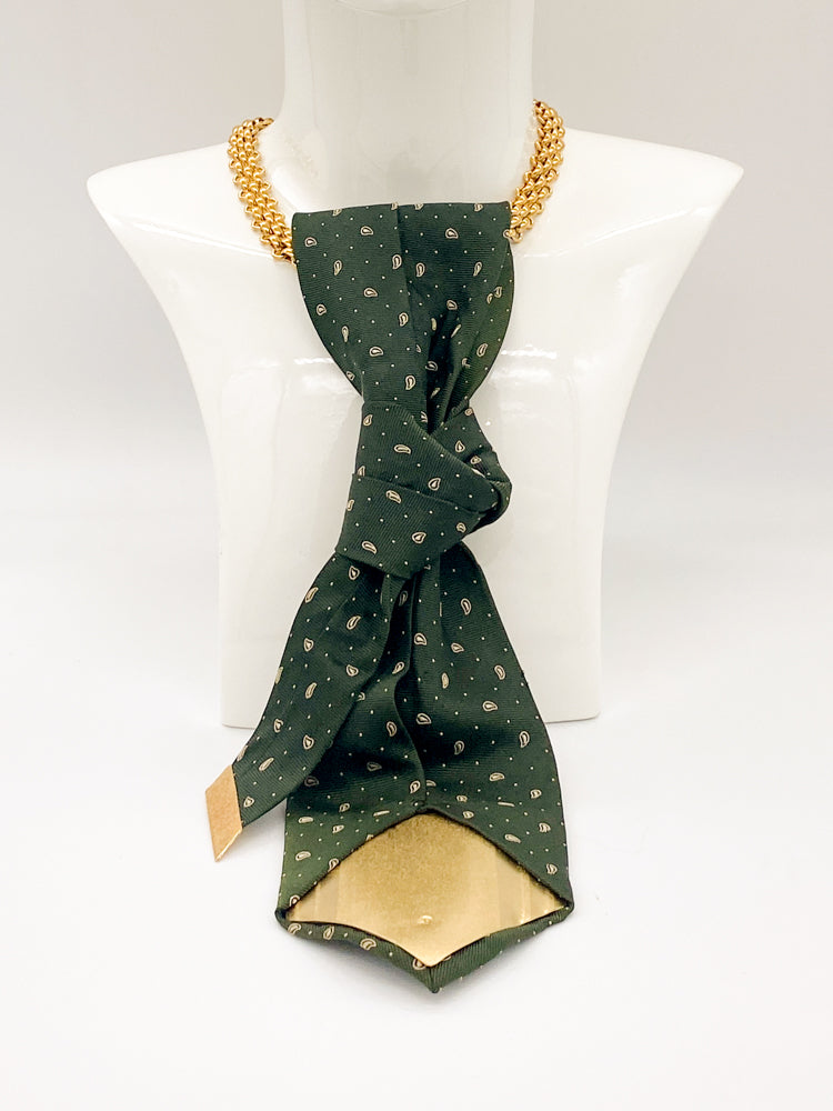 Forest-Whispers-Neckwear_bold tie with arianne chain