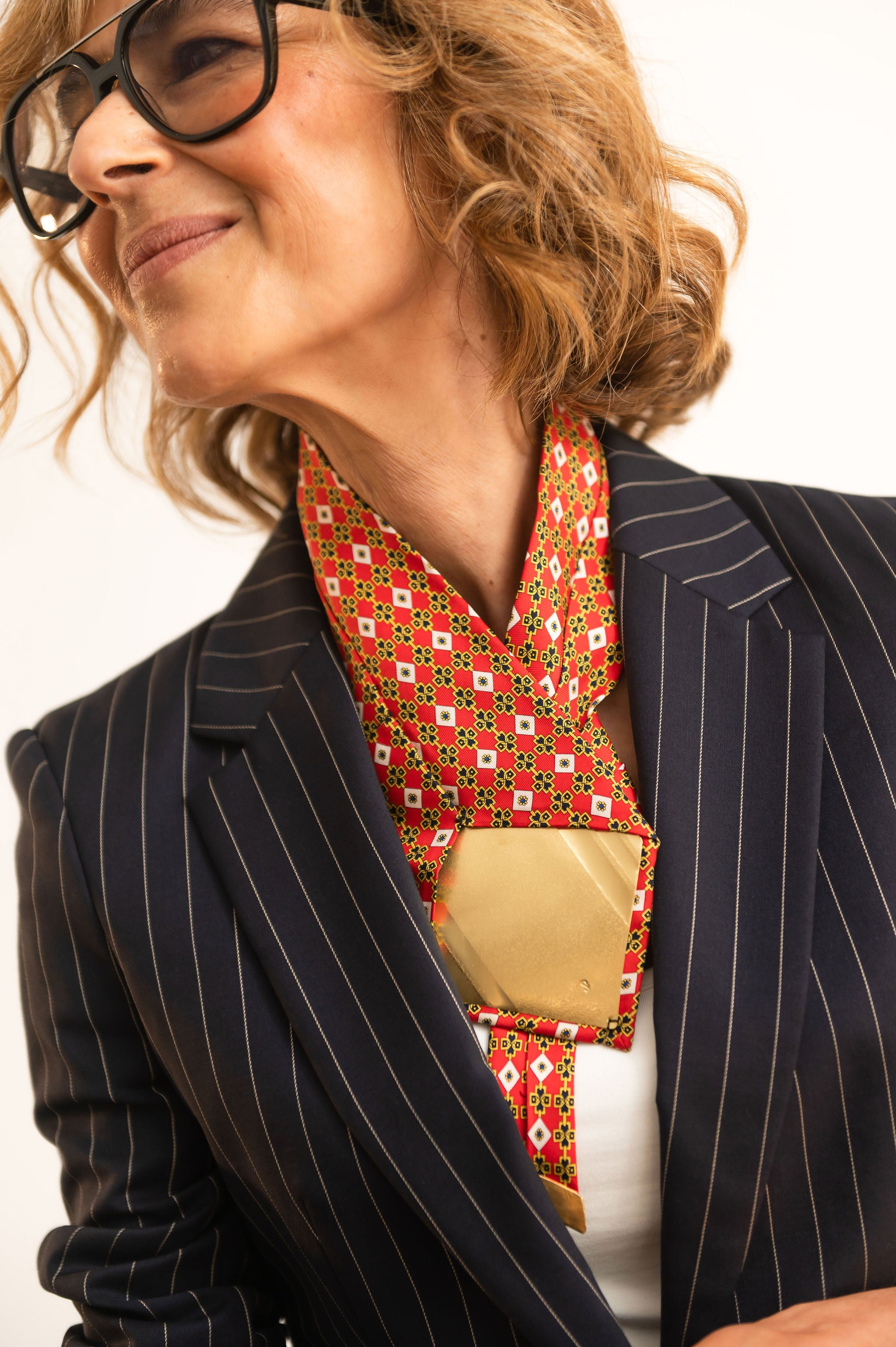 Golden_Dusk_Necktie_Large_model